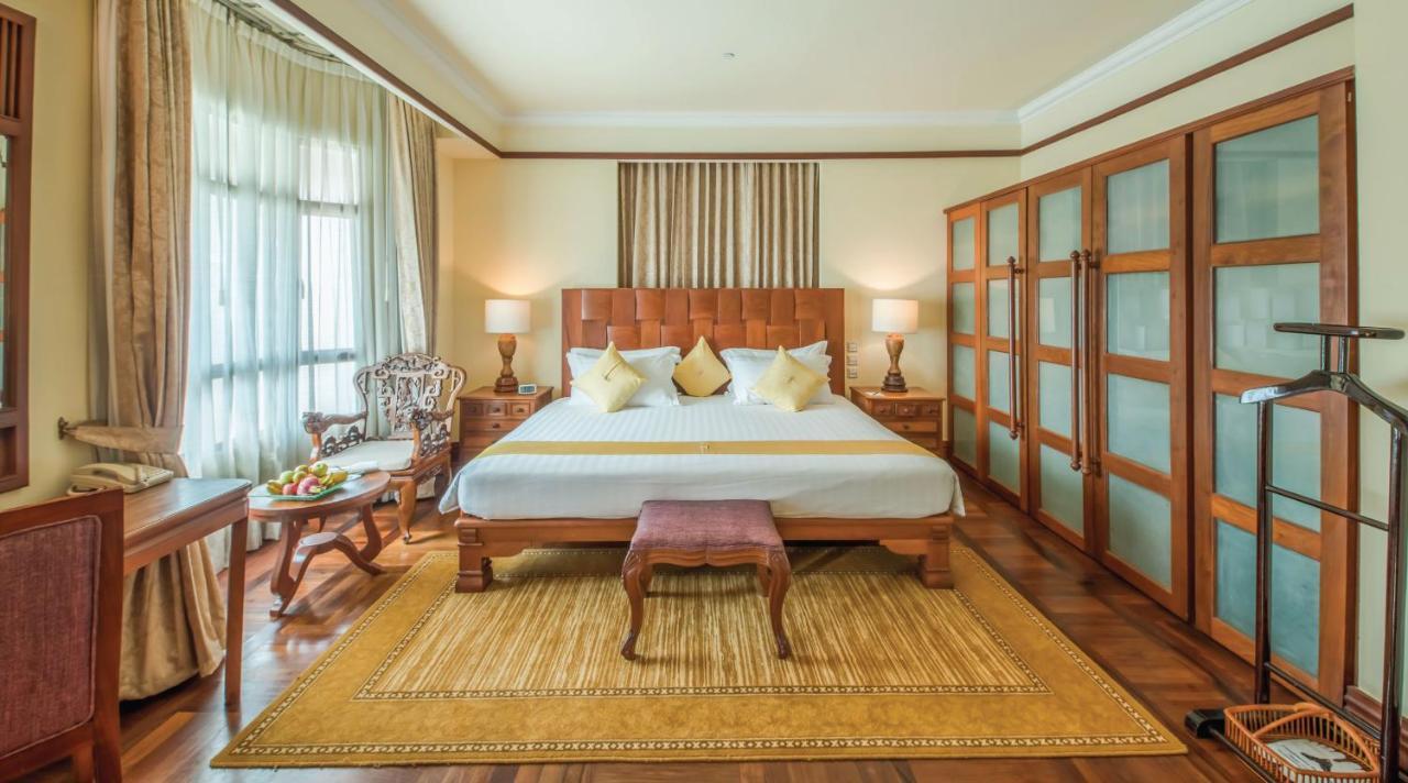 Sokha Angkor Resort Siem Reap Exterior foto